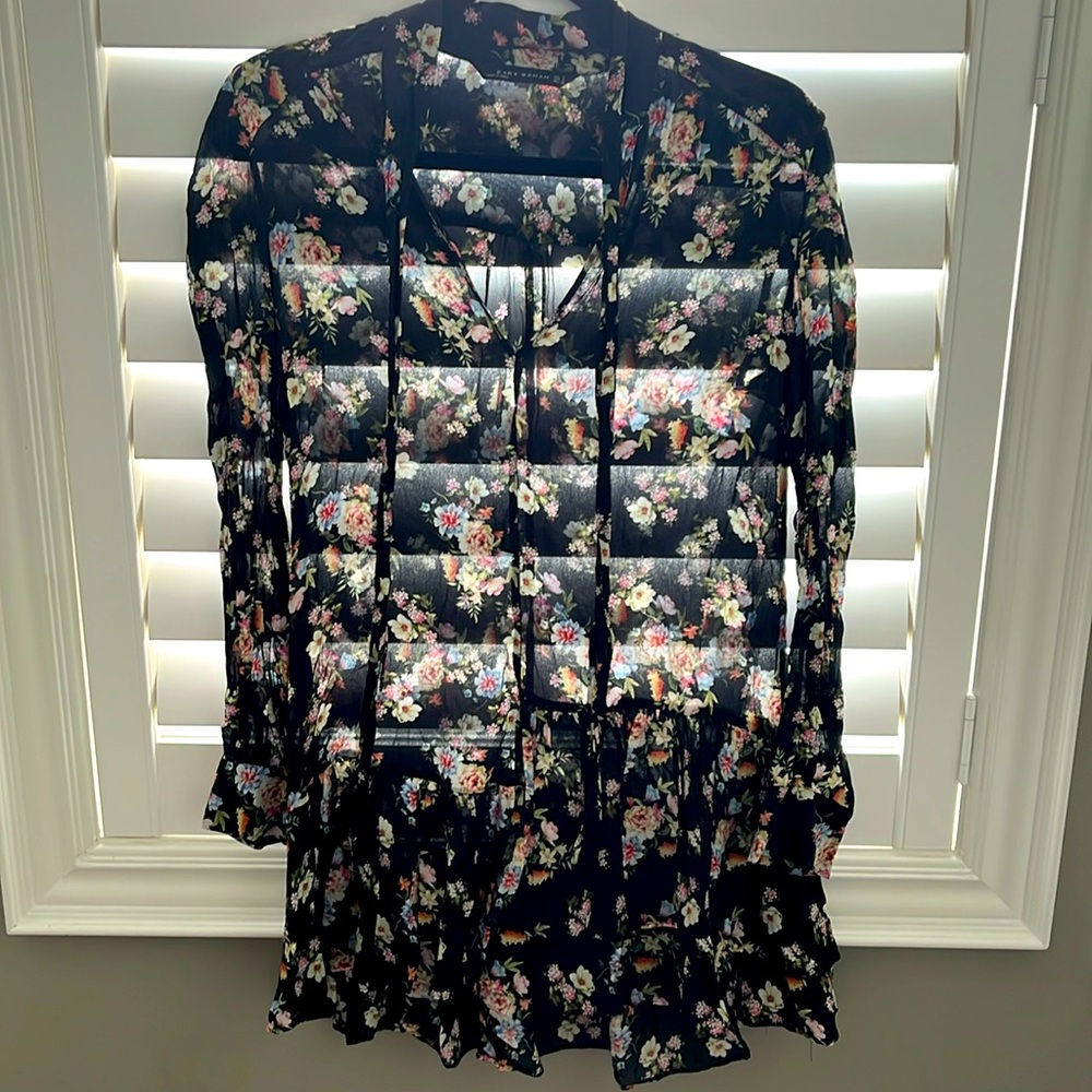 Zara sheer flowy black floral tunic